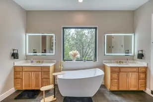 214 Stonehenge Wy, Marble Falls, TX 78654 - Photo 11