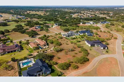 412 Paintbrush, Horseshoe Bay, TX 78657 - Photo 9