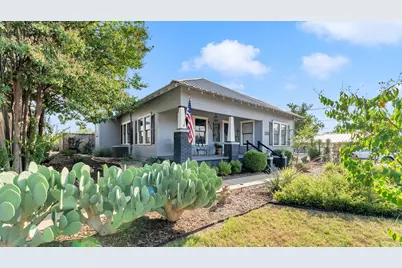 308 W Wallace Street, Llano, TX 78643 - Photo 1