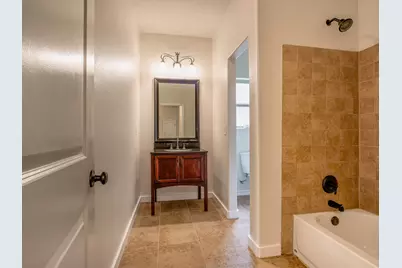 419 Spyglass St, Meadowlakes, TX 78654 - Photo 17