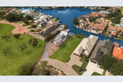 100 Wennmohs Place, Horseshoe Bay, TX 78657 - Photo 9