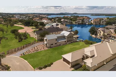 100 Wennmohs Place, Horseshoe Bay, TX 78657 - Photo 15