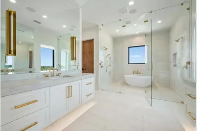 207 Nattie Woods, Horseshoe Bay, TX 78657 - Photo 5