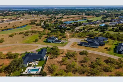 504 Paintbrush, Horseshoe Bay, TX 78657 - Photo 11