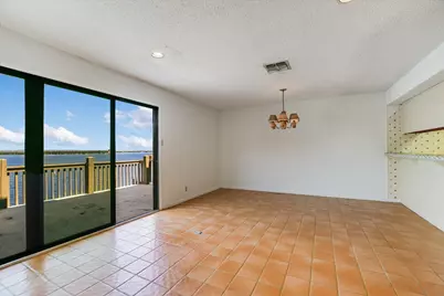 104 Island Dr. #G, Horseshoe Bay, TX 78657 - Photo 5