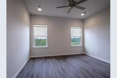 213 Peruna, Marble Falls, TX 78654 - Photo 13