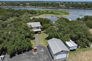 25420 Cove Dr, Spicewood, TX 78669 - Photo 29