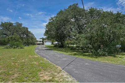 25420 Cove Dr, Spicewood, TX 78669 - Photo 27