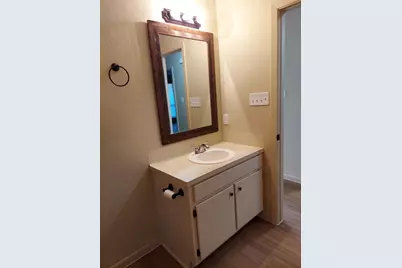 1600 Stony Ridge Ct, Marble Falls, TX 78654 - Photo 7