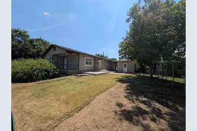 1405 Johnson Streets, Marble Falls, TX 78654 - Photo 17