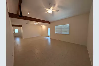 1405 Johnson Streets, Marble Falls, TX 78654 - Photo 7