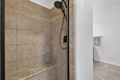 237 Meadowlakes Drive, Meadowlakes, TX 78654 - Photo 15