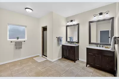 237 Meadowlakes Drive, Meadowlakes, TX 78654 - Photo 13