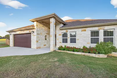 237 Meadowlakes Drive, Meadowlakes, TX 78654 - Photo 27