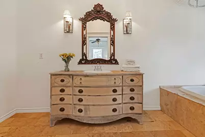 409 N Main Street, Burnet, TX 78611 - Photo 11