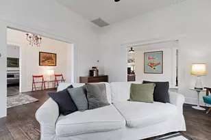 409 N Main St, Burnet, TX 78611 - Photo 7