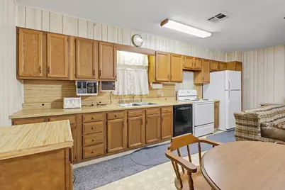 601 Lakeshore Loop, Tow, TX 78672 - Photo 5