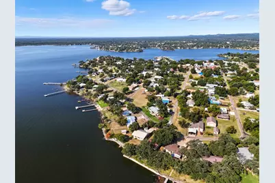 601 Lakeshore Loop, Tow, TX 78672 - Photo 17