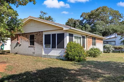 601 Lakeshore Loop, Tow, TX 78672 - Photo 13