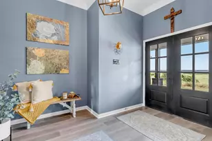 709 Three Creeks Dr, Bertram, TX 78605 - Photo 7