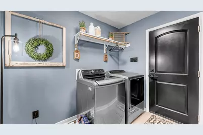 709 Three Creeks Dr, Bertram, TX 78605 - Photo 25