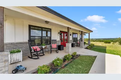 709 Three Creeks Dr, Bertram, TX 78605 - Photo 3