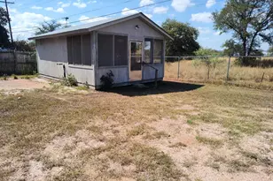 439 Elm Dr, Kingsland, TX 78639 - Photo 11