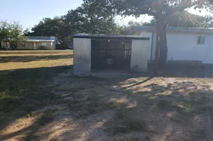 439 Elm Dr, Kingsland, TX 78639 - Photo 9