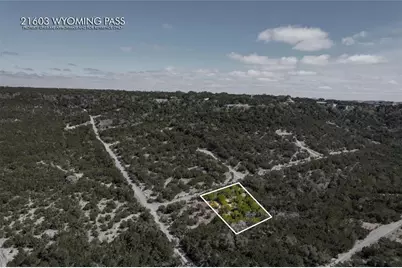 21603 Wyoming Pass, Lago Vista, TX 78645 - Photo 9