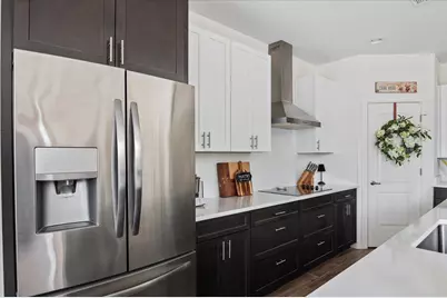 136 W Castlebrair Drive, Granite Shoals, TX 78654 - Photo 13