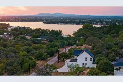 136 W Castlebrair Drive, Granite Shoals, TX 78654 - Photo 27