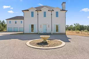 301 Twisted Oak Dr, Horseshoe Bay, TX 78657 - Photo 3