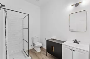 301 Twisted Oak Dr, Horseshoe Bay, TX 78657 - Photo 21