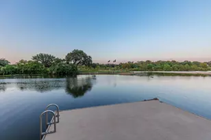 710 Sandy Harbor Dr, Horseshoe Bay, TX 78657 - Photo 5