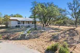 139 Pecan Rd, Marble Falls, TX 78654 - Photo 1