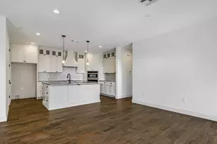 319 Parallel Cir, Horseshoe Bay, TX 78657 - Photo 9