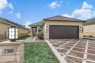 319 Parallel Cir, Horseshoe Bay, TX 78657 - Photo 1