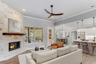 914 W Oak Ridge Dr, Marble Falls, TX 78654 - Photo 11