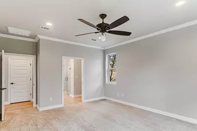 914 W Oakridge Drive, Marble Falls, TX 78654 - Photo 15