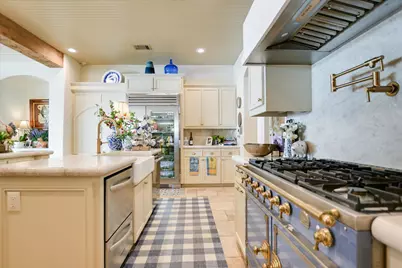 519 Lighthouse Drive, Horseshoe Bay, TX 78657 - Photo 11