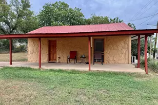 103 W Hamilton, Llano, TX 78643 - Photo 17