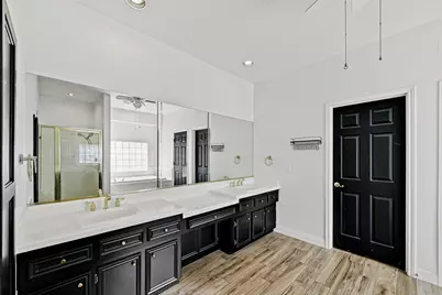 102 Birdie, Horseshoe Bay, TX 78657 - Photo 13