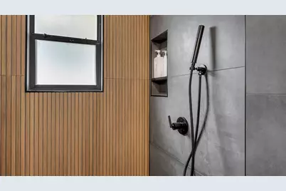 113 W Bluebonnet Road, Horseshoe Bay, TX 78657 - Photo 23