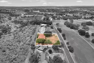 113 W Bluebonnet Rd, Horseshoe Bay, TX 78657 - Photo 11