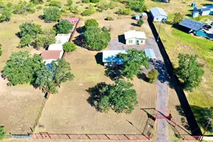 115 Leo Ln, Buchanan Dam, TX 78609 - Photo 29