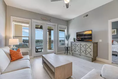 1000 The Cape #33, Horseshoe Bay, TX 78657 - Photo 9