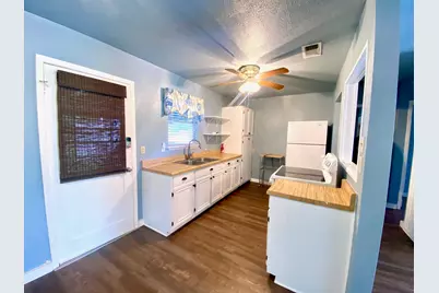 689 Beaver, Tow, TX 78672 - Photo 3