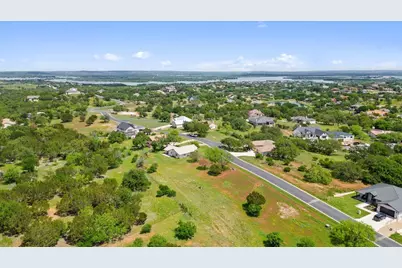 W11011 Broken Hills, Horseshoe Bay, TX 78654 - Photo 9