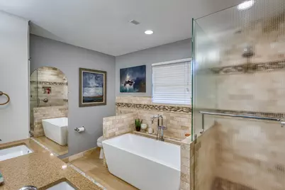 303 Granite Shoals Lane, Sunrise Beach, TX 78643 - Photo 15