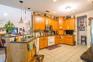 120 Meadowlakes Dr, Meadowlakes, TX 78654 - Photo 9